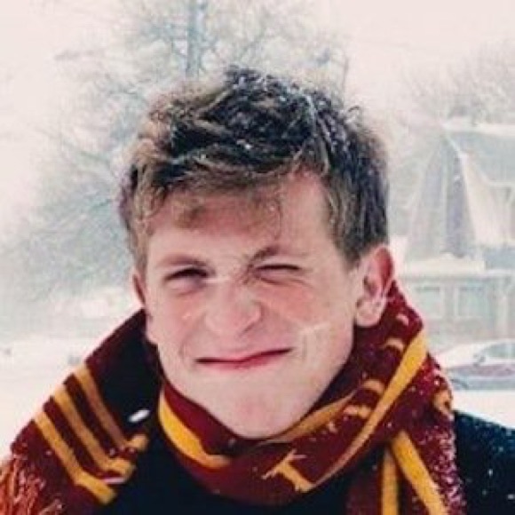 Meet your Posher, Abby - Picture 1 of 1